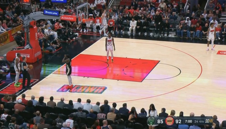 攻防壓制！雄鹿5分鐘沒得分 火箭打出7-0占據主動