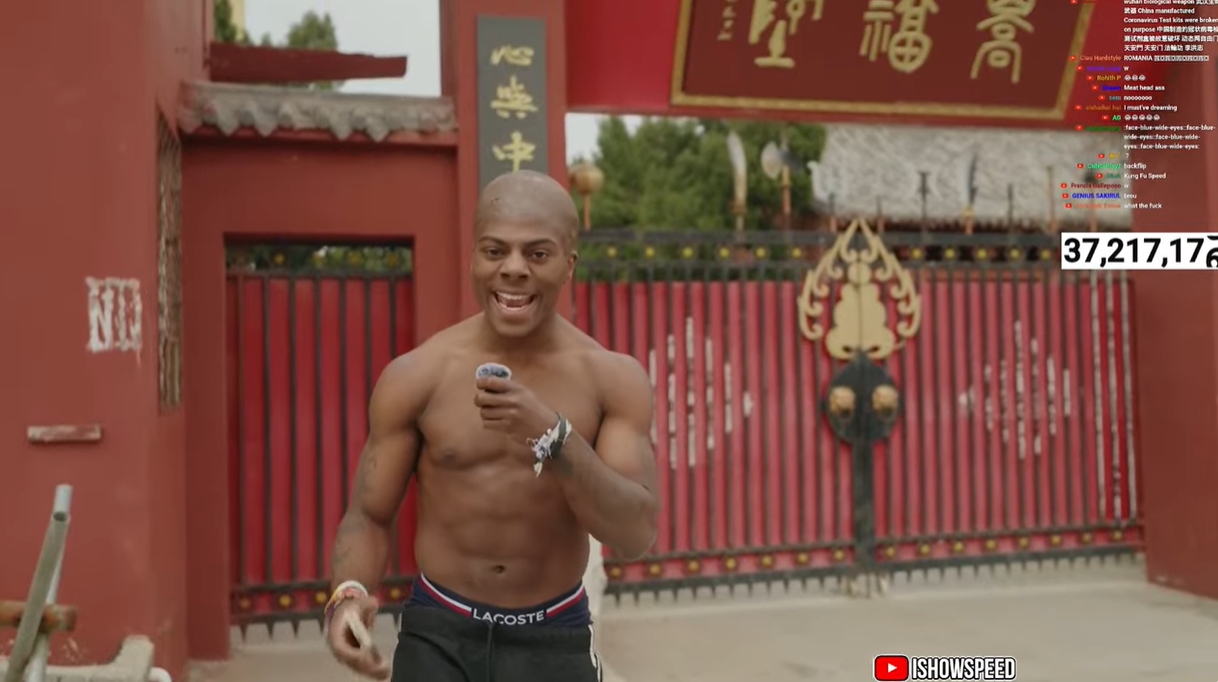 光頭造型！Speed中國行來到鄭州少林寺，上香拜佛學(xué)功夫