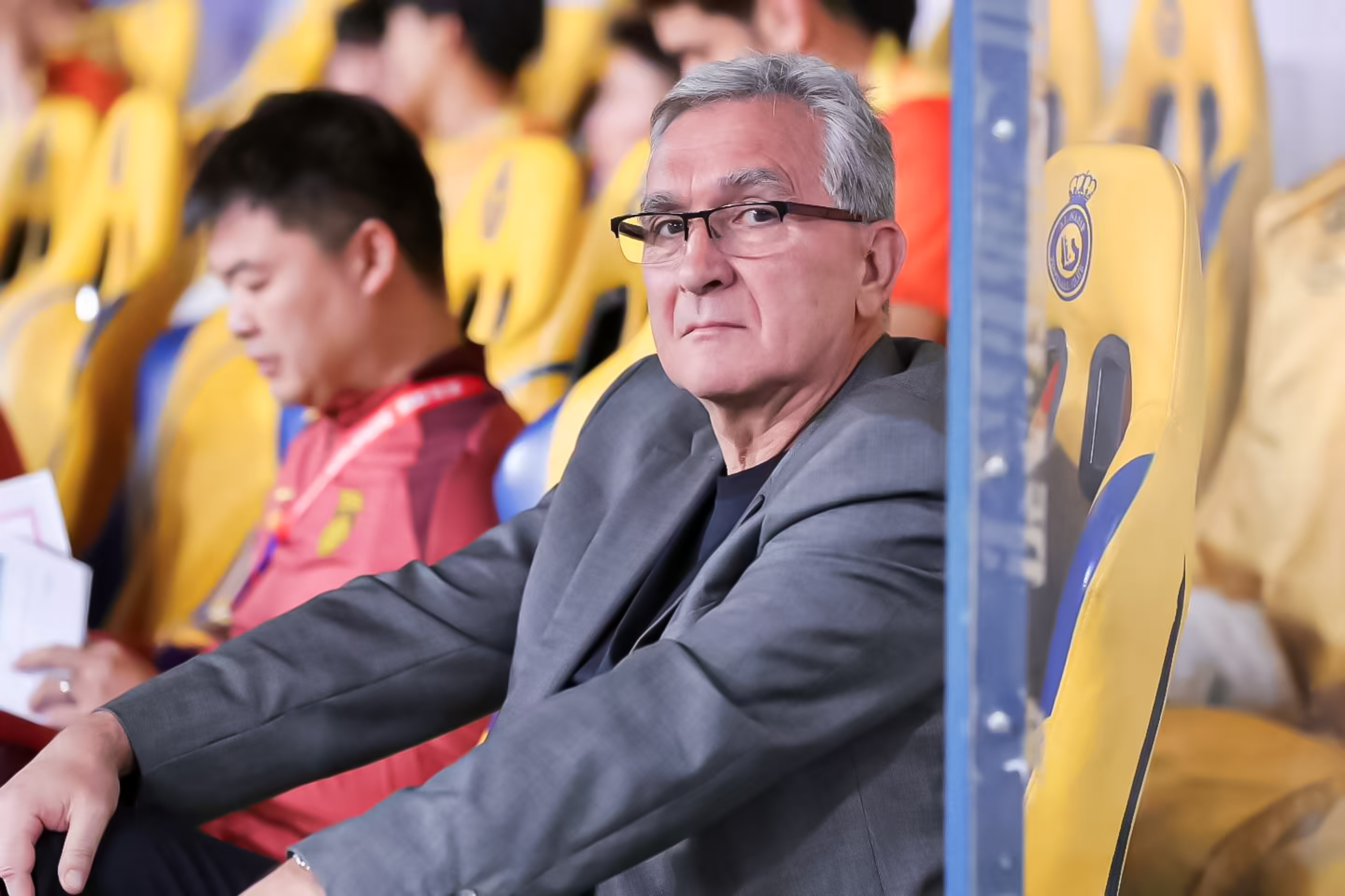 媒體人：長期集訓伊萬練了什么？進攻戰(zhàn)術(shù)只有高準翼大腳找張玉寧